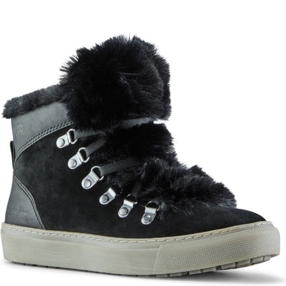 NEW Cougar brand boot waterproof faux fur US 7 winter